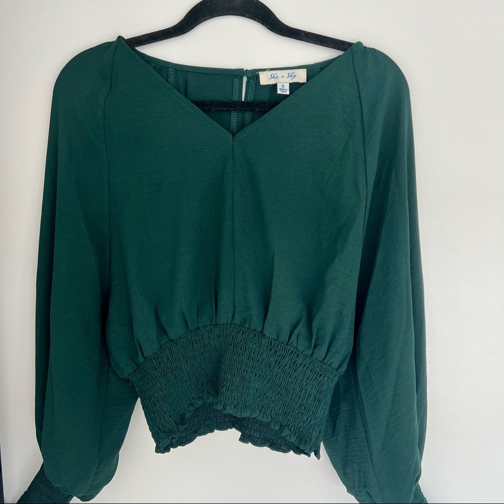 🧸SHE + SKY🧸DARK GREEN BLOUSE